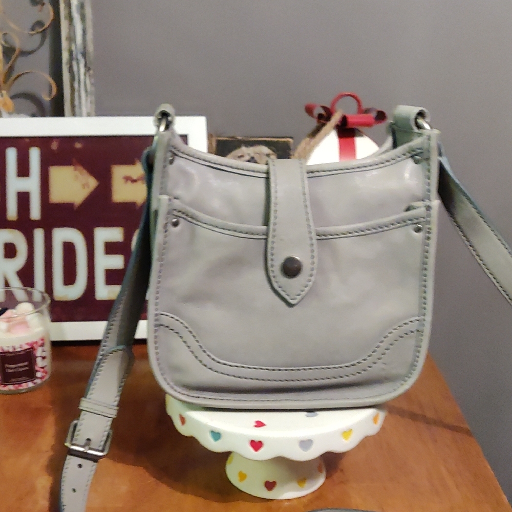 FRYE AND CO. Light Gray Crossbody Bag